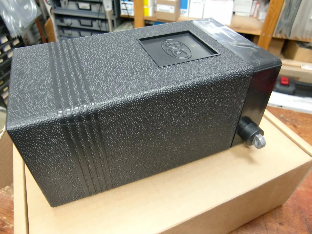 11600　バッテリーボックス 