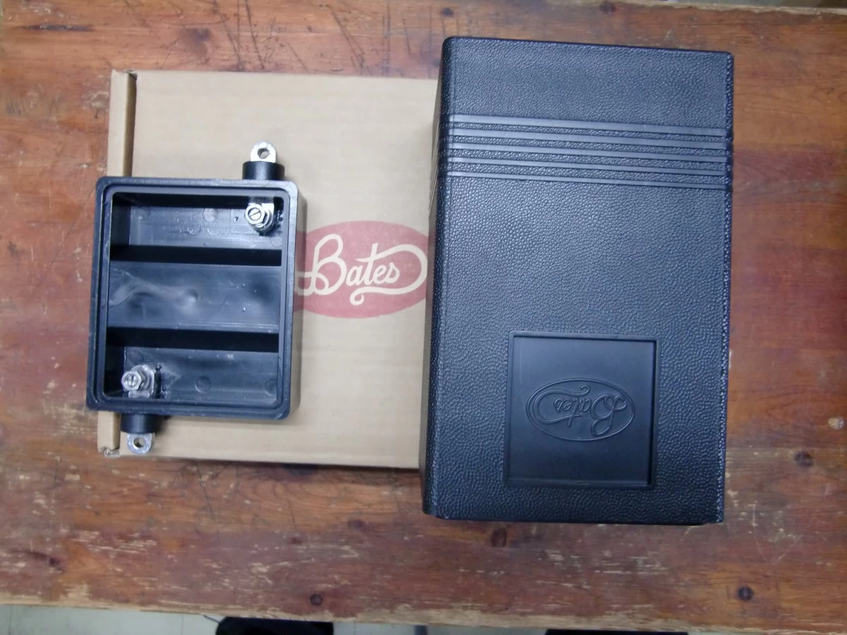 11600　バッテリーボックス 