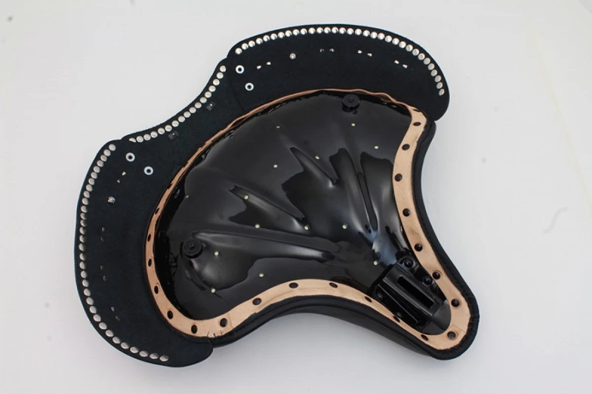 47-0953　本革 ブラックレザー レザースカート×レザーコンチョ MADE　IN USA