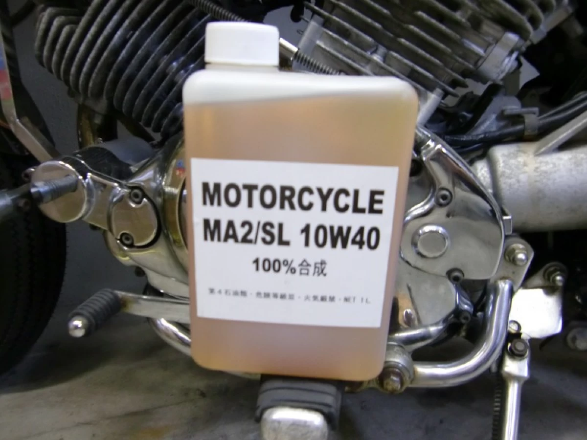 オイル10W40　(化学合成油)　1リッター　1本