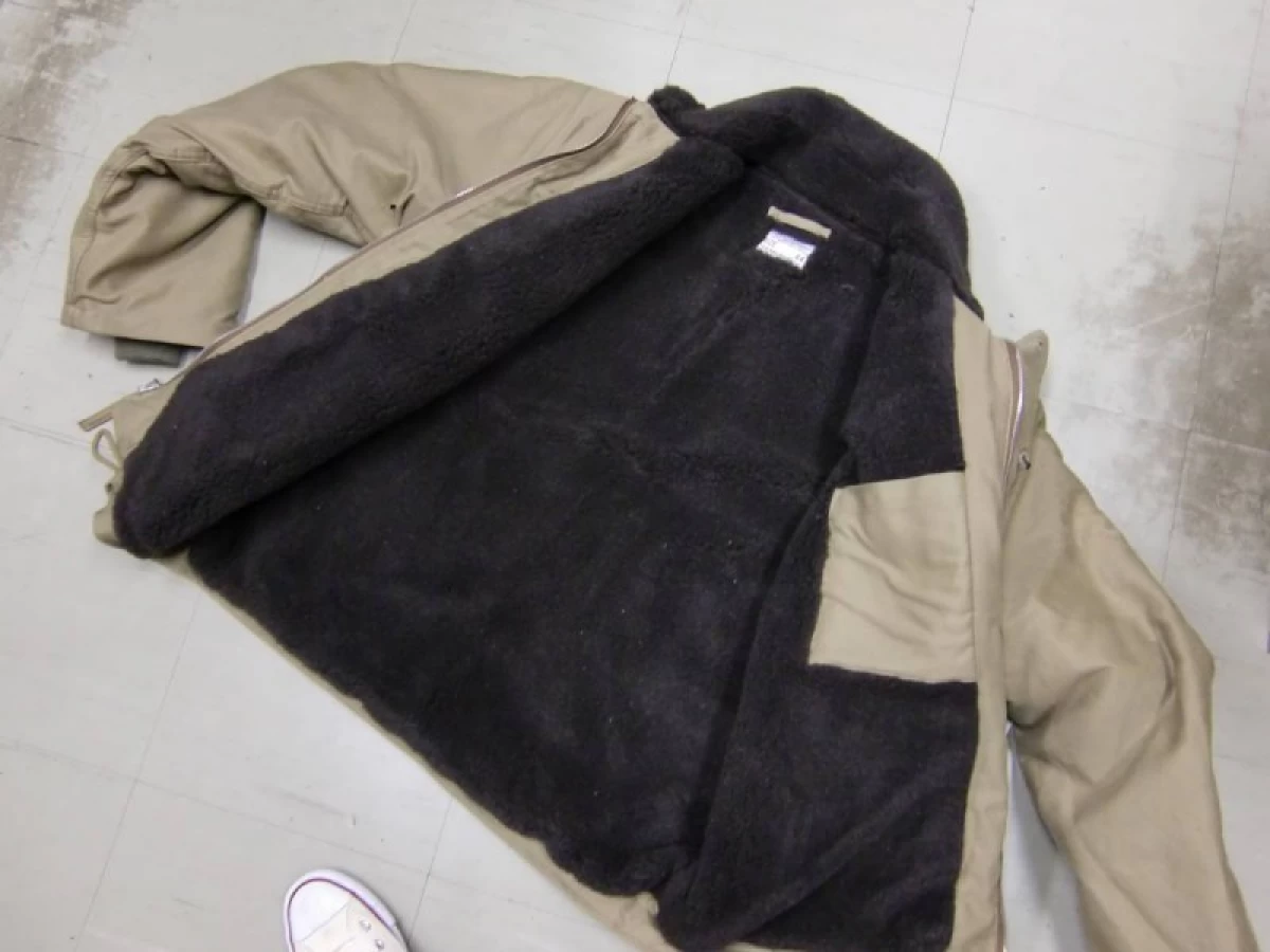 ブルゾンハウゼンブロス　N1ジャケット　Ｌサイズ　美品