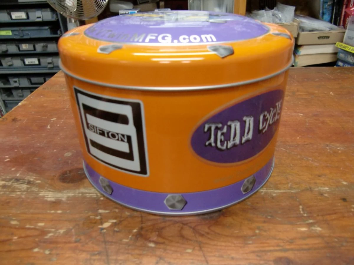 48-0926　V-TWIメタルラウンドボックス　鉄製缶　 ( ハーレー )