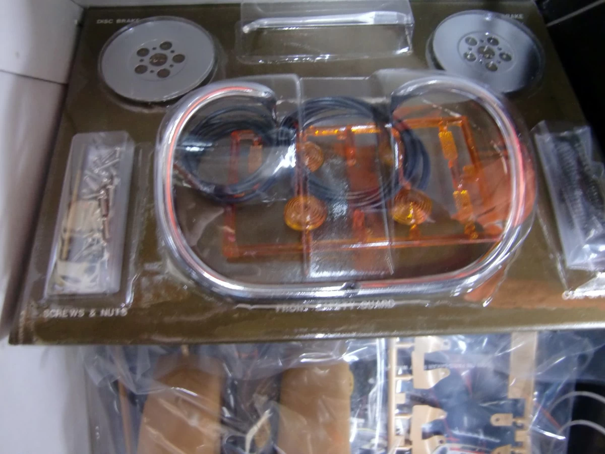 48-0651 1979 FLH ショベルビッグスケールディスプレイモデル　(在庫のみ